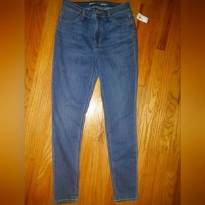 NWT sz 4 Long Old Navy Jeans High Rise Super Skinny